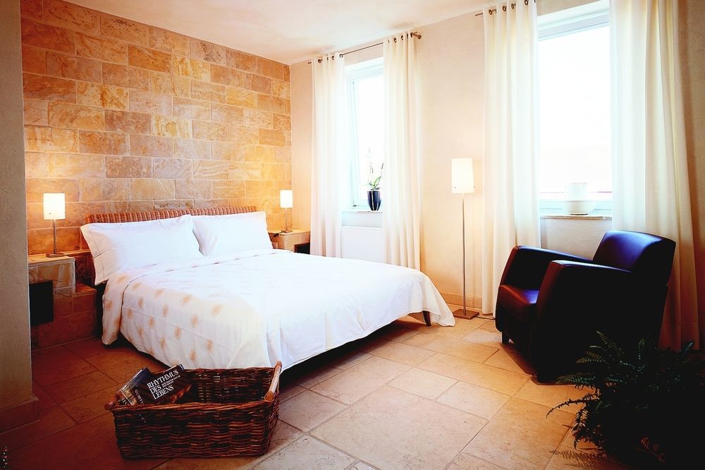 คันเทรา บาย วีกันด์ Hotel วุนสตอร์ฟ ภายนอก รูปภาพ